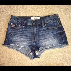 Mid-Rise Hollister Shorts-Women